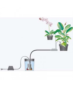 Holiday Watering Set with Water Container by Gardena